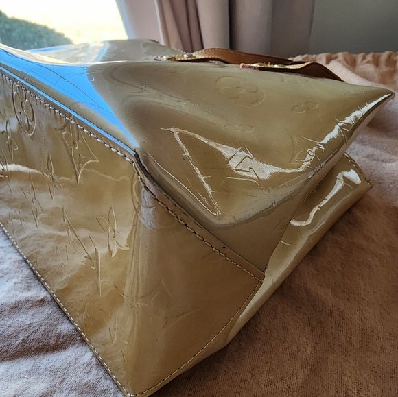 Louis Vuitton Reade PM Shimmering Gold Tote - Authencity Cert Included - Picture 5 of 12